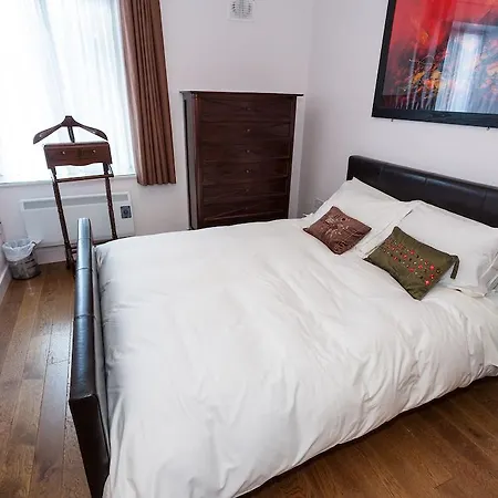 Apartment Cowper 415 Dublin